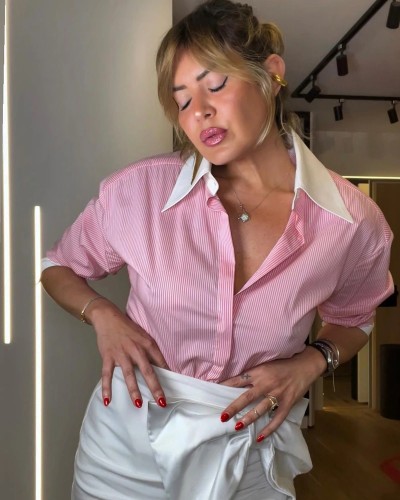 Chemise « dos nu » rayures Rose avec détail Blanc